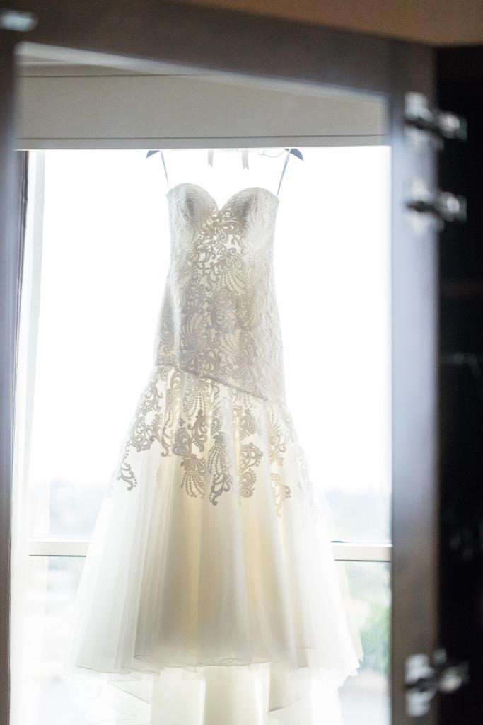 bride-getting-ready-11